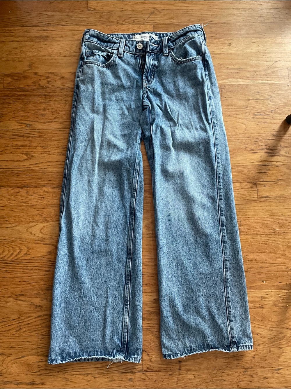 Hollister Low rise Baggy Jeans